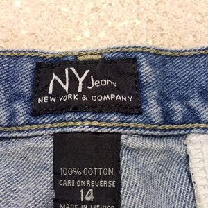 NY Short Jeans by New York & Company